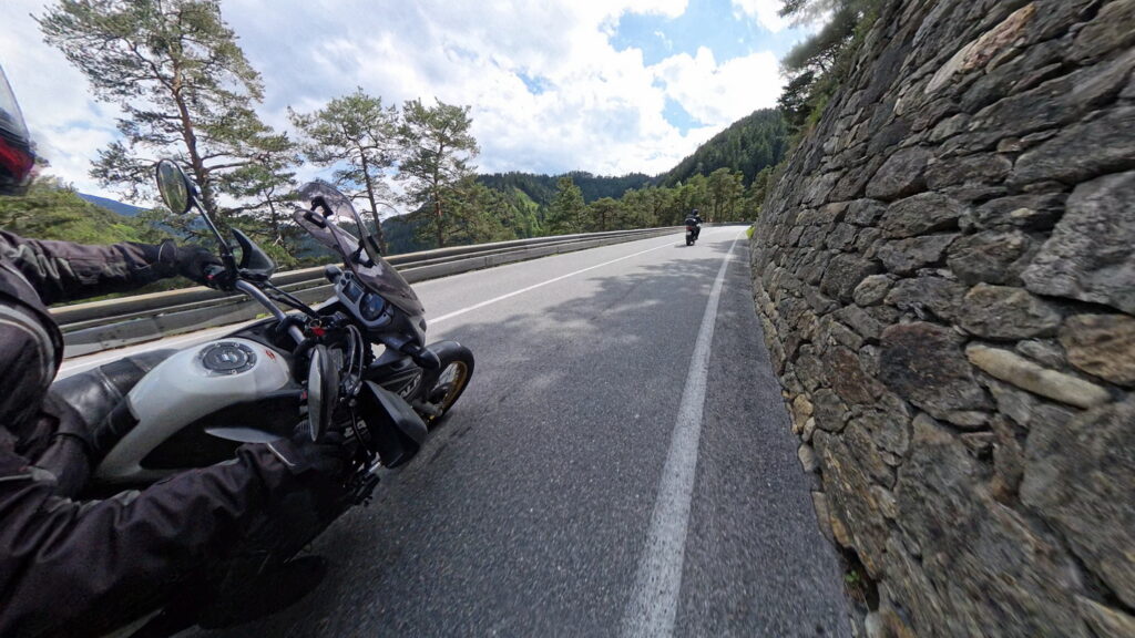 Moto Jaufenpass Penser Joch