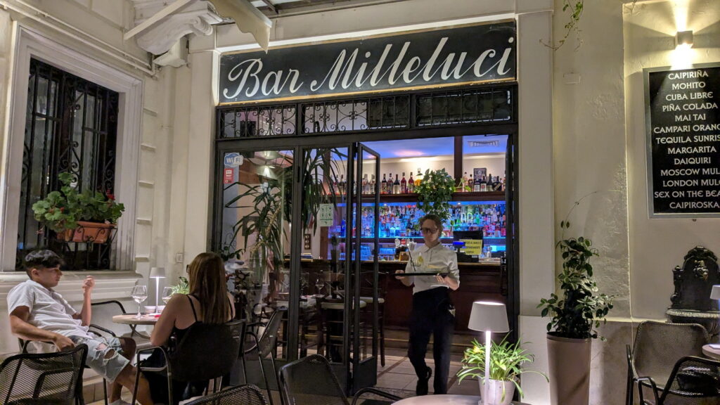 Peschiera del Garda - Bar Milleluci